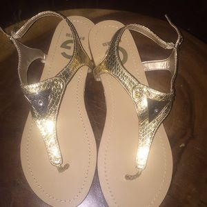 Guess 7 Sandals